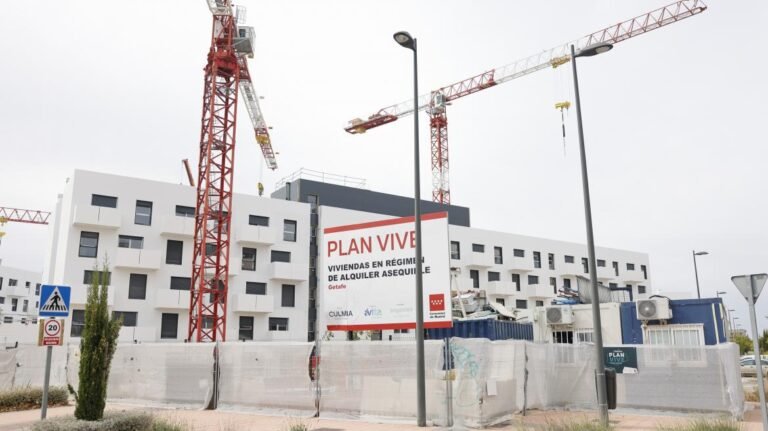 Una construcción del plan de vivienda