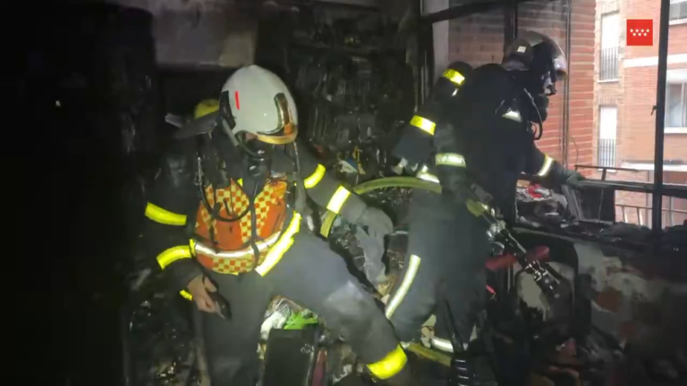 Cinco-residentes-afectados-por-incendio-en-piso-de-Mostoles.png
