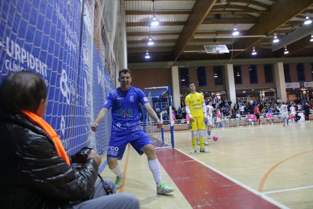 VICTORIA IMPORTANTE ANTE GASIFRED – F.S. Móstoles