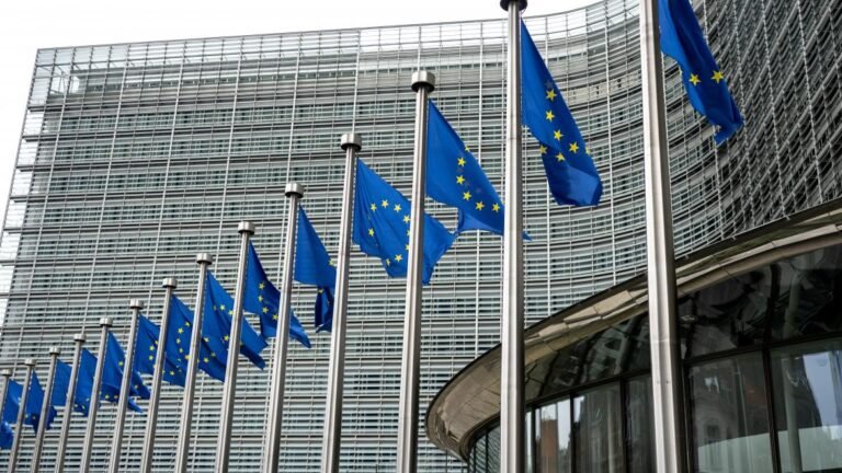 Las banderas de la UE en Bruselas