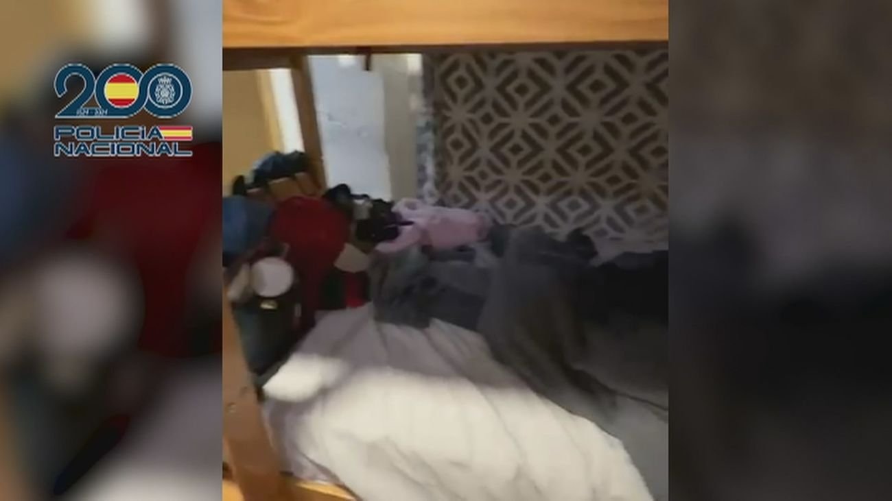 Móstoles desmantela una red criminal que explotaba sexualmente a mujeres en un chalé
