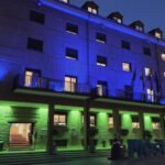 El Ayuntamiento de Móstoles ilumina su fachada en apoyo al Día Mundial de la Hipertensión Intracraneal Idiopática