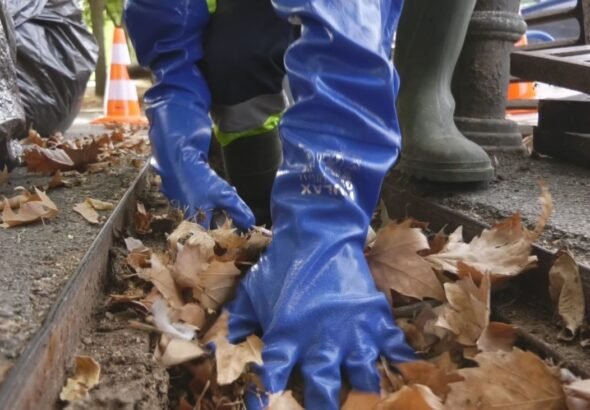 Móstoles intensifica la limpieza de alcantarillas para prevenir inundaciones en lluvias