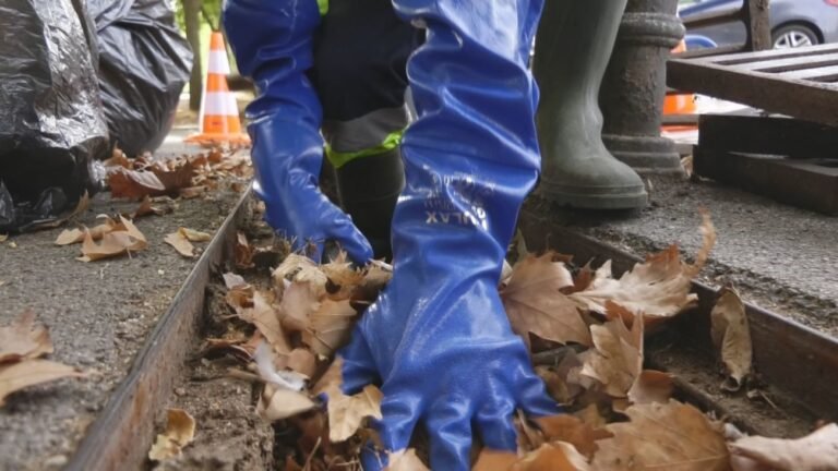 Móstoles intensifica la limpieza de alcantarillas para prevenir inundaciones en lluvias